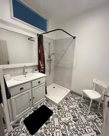 Domaine Des Pierres Blanches Pensión *