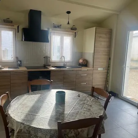 Pensión Domaine Des Pierres Blanches