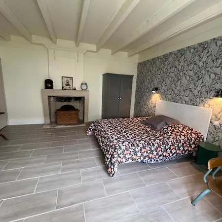 Gasthuis Domaine Des Pierres Blanches - 3*